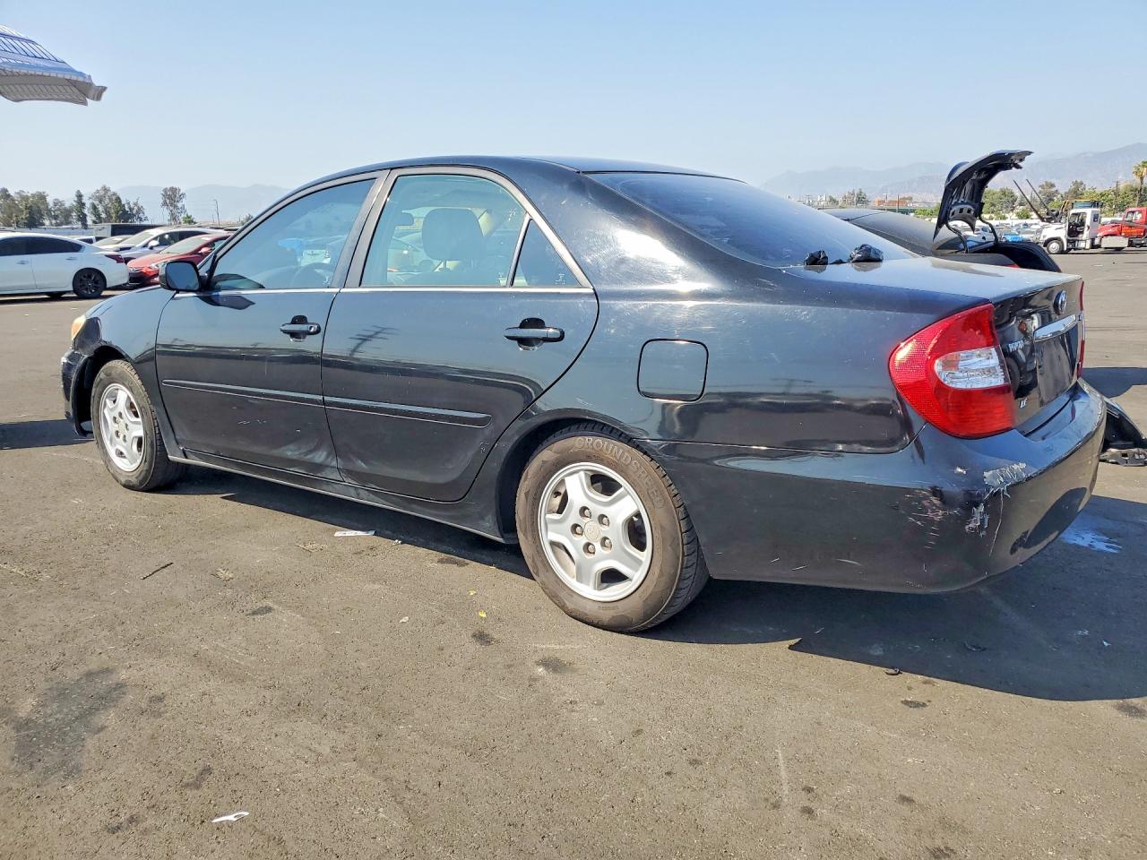 2002 TOYOTA CAMRY