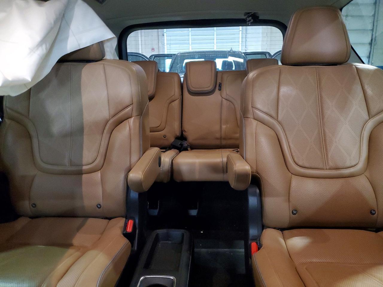 2025 INFINITI QX80
