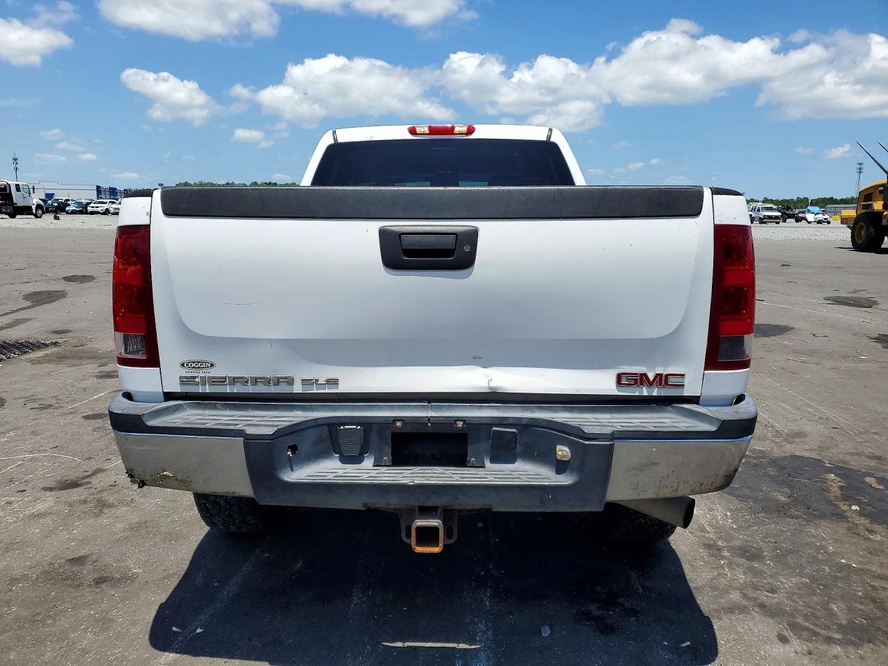 2007 GMC SIERRA