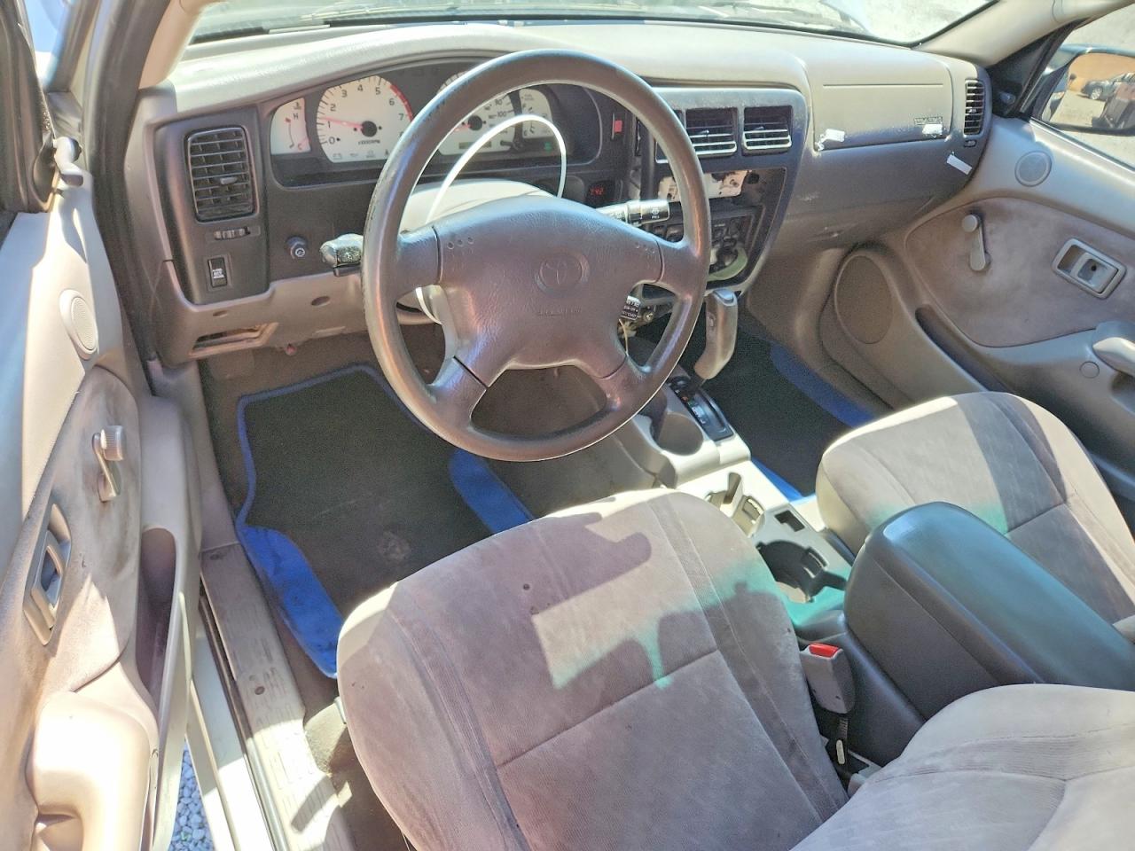 2002 TOYOTA TACOMA