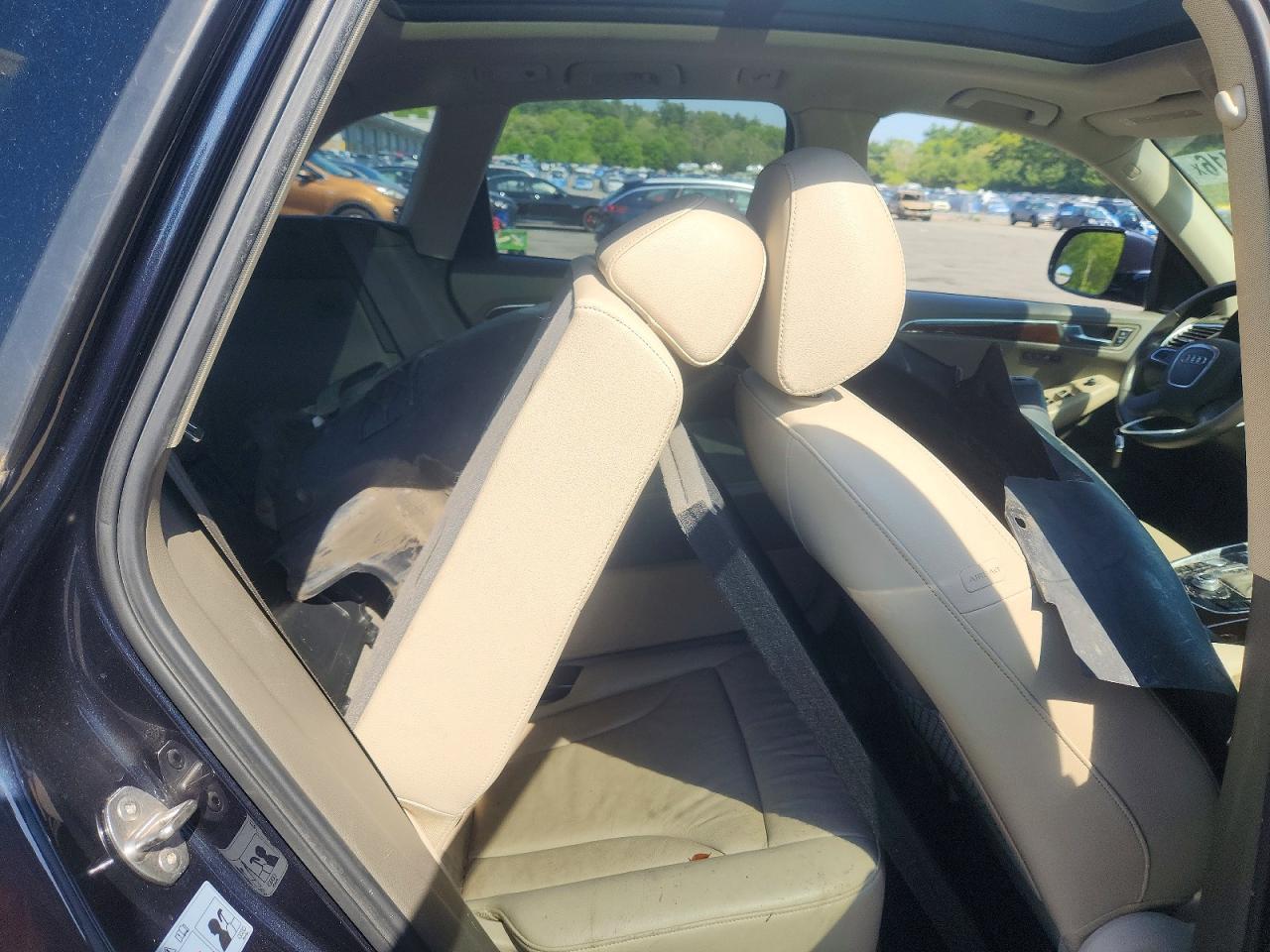 2012 AUDI Q5