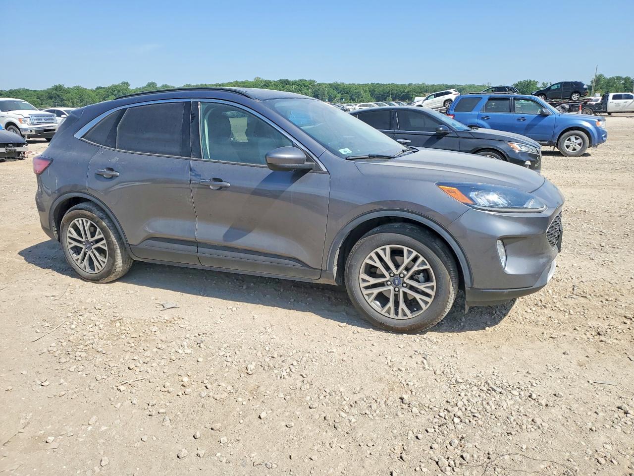 2021 FORD ESCAPE