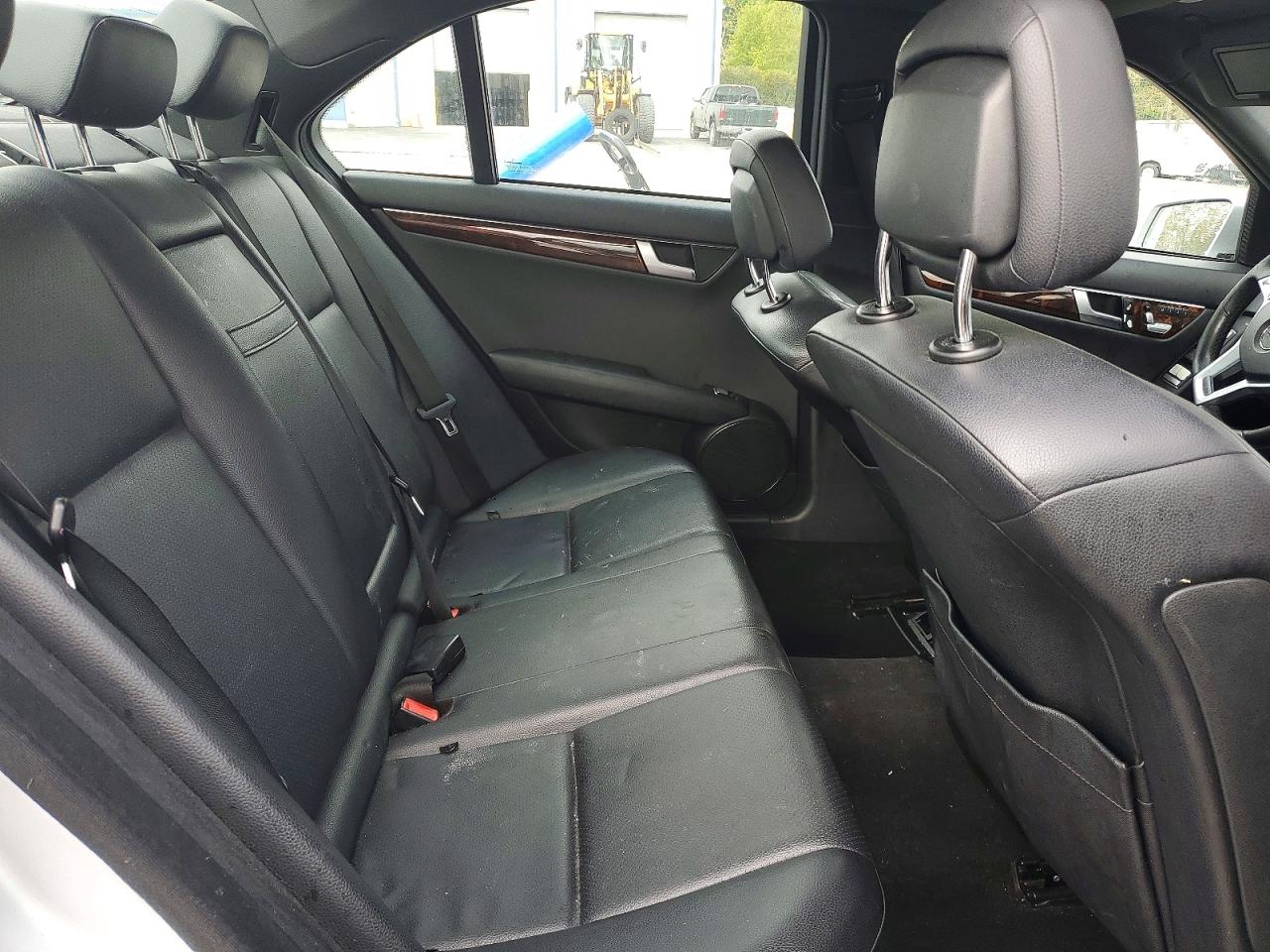2012 MERCEDES-BENZ C-CLASS