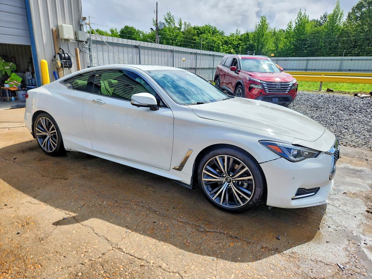 2021 INFINITI Q60