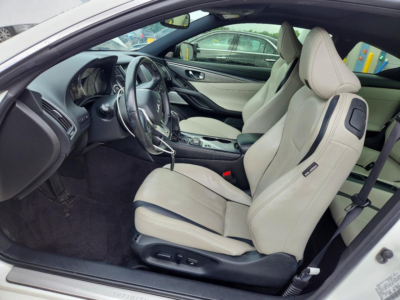 2021 INFINITI Q60
