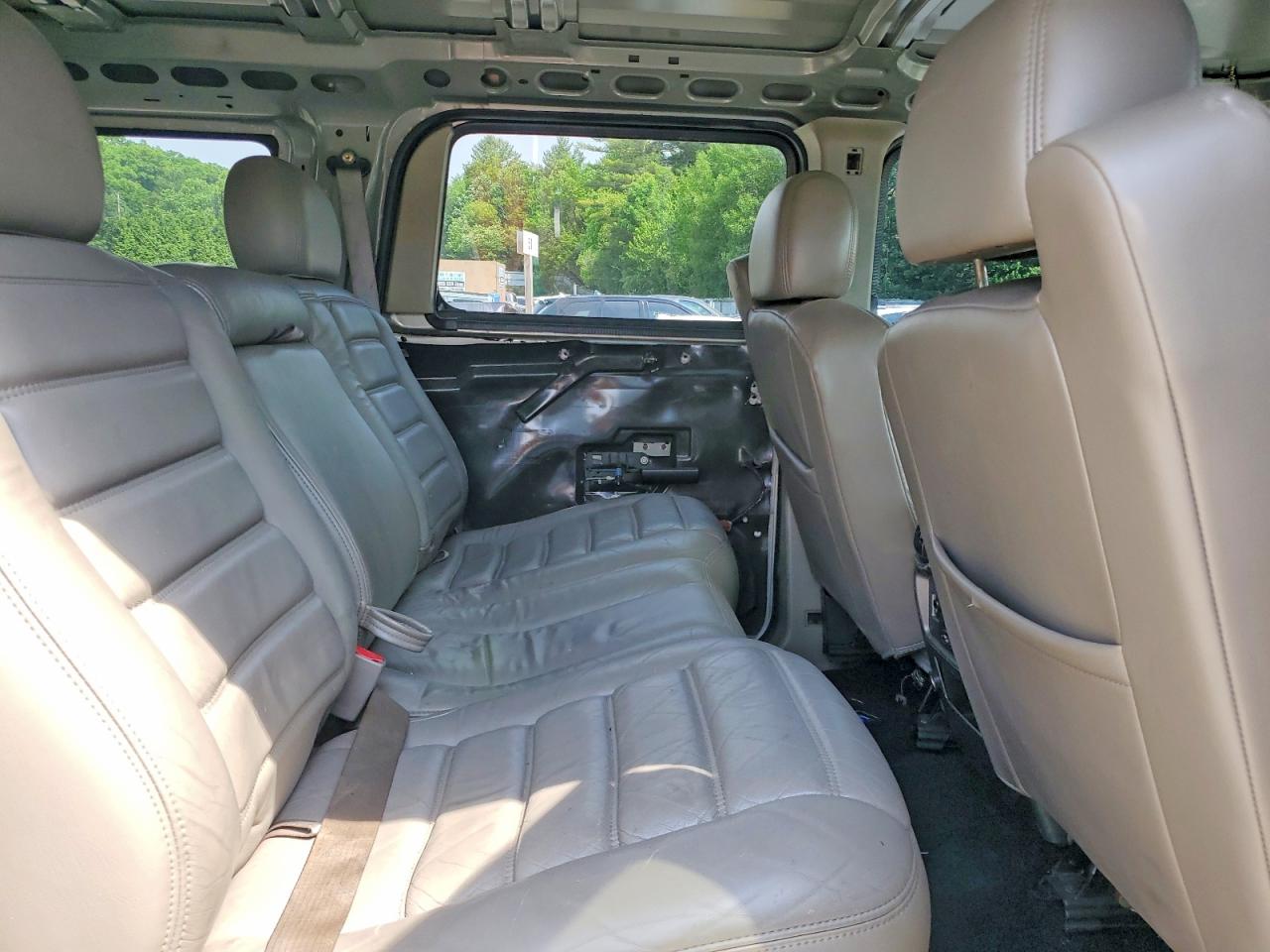 2003 HUMMER H2