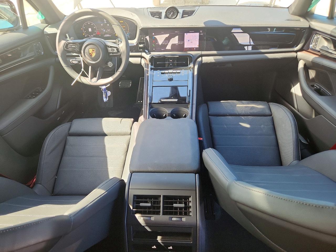 2026 PORSCHE PANAMERA