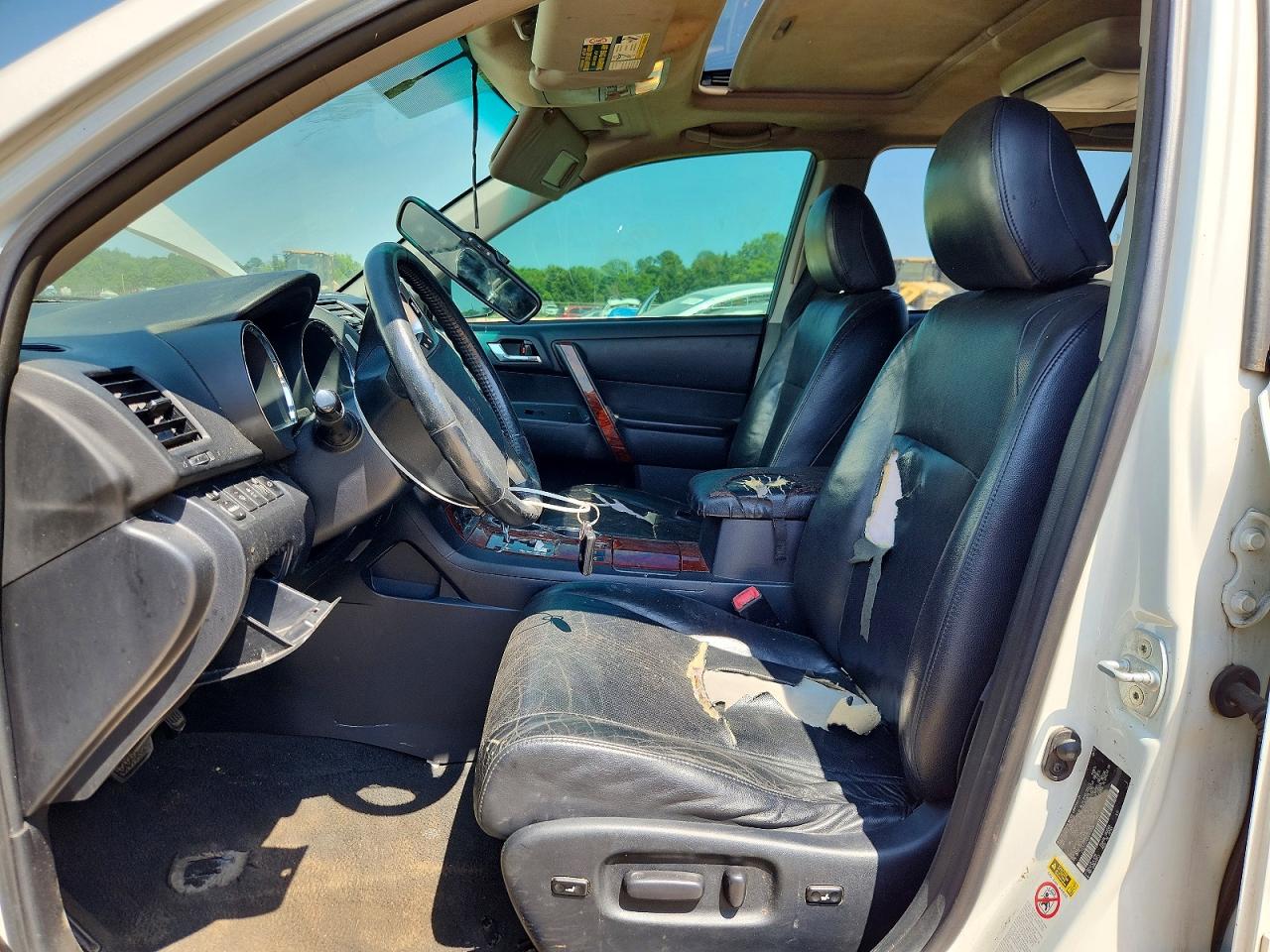 2013 TOYOTA HIGHLANDER