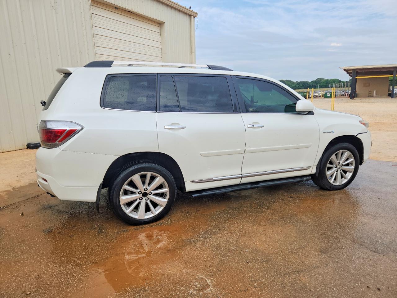 2013 TOYOTA HIGHLANDER