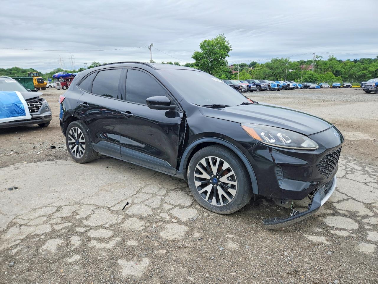 2020 FORD ESCAPE