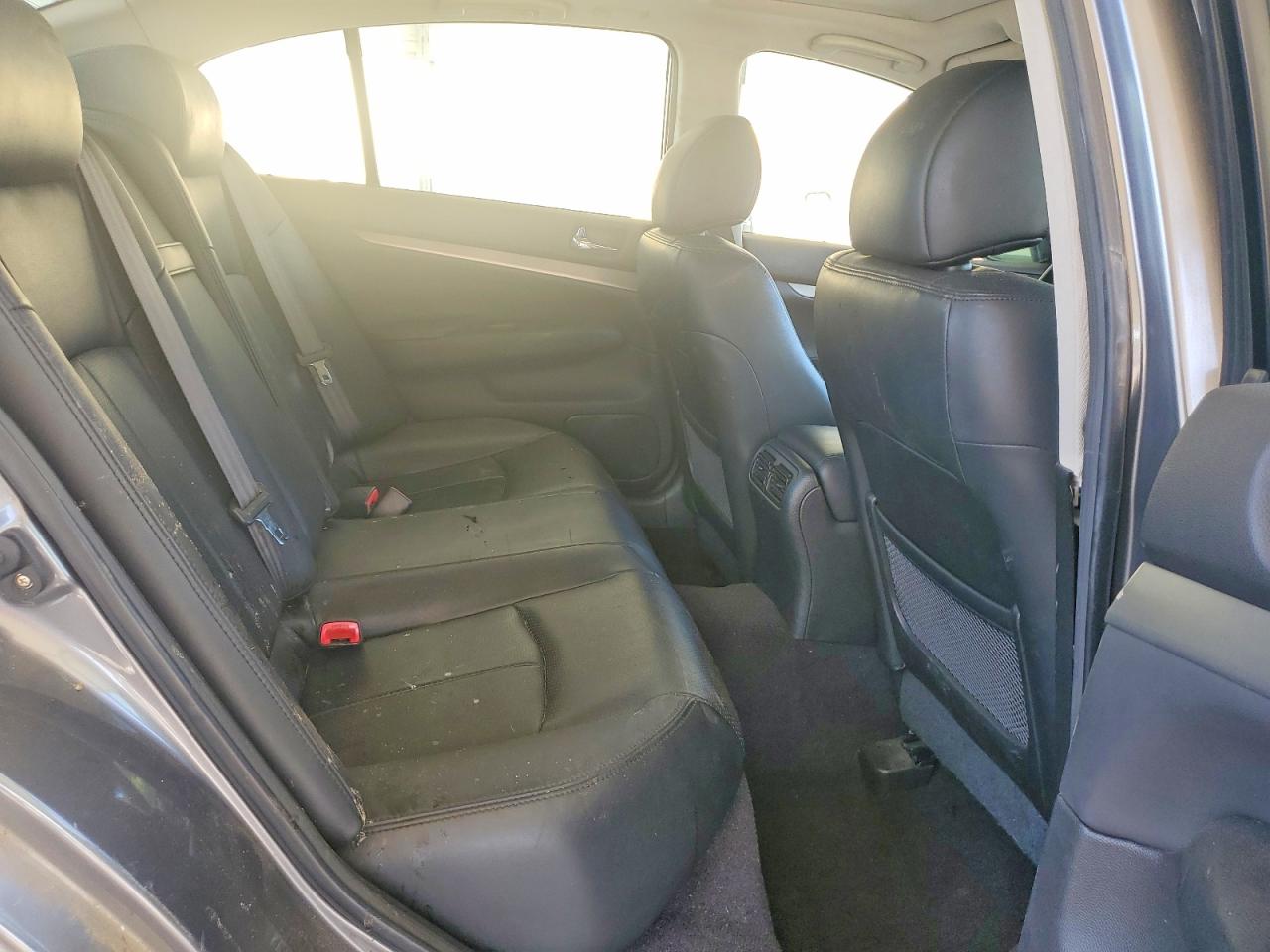 2013 INFINITI G37