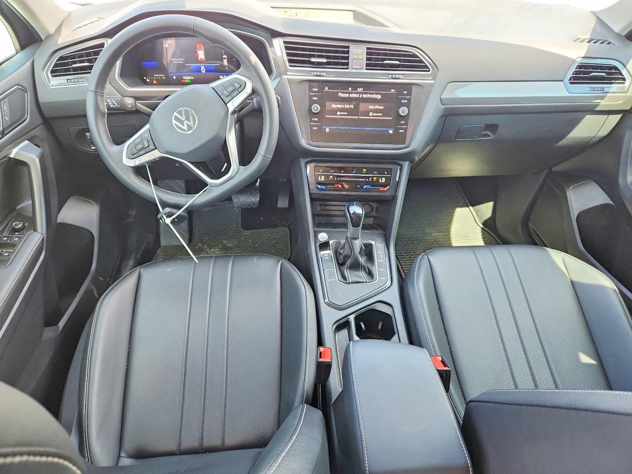 2021 VOLKSWAGEN TIGUAN