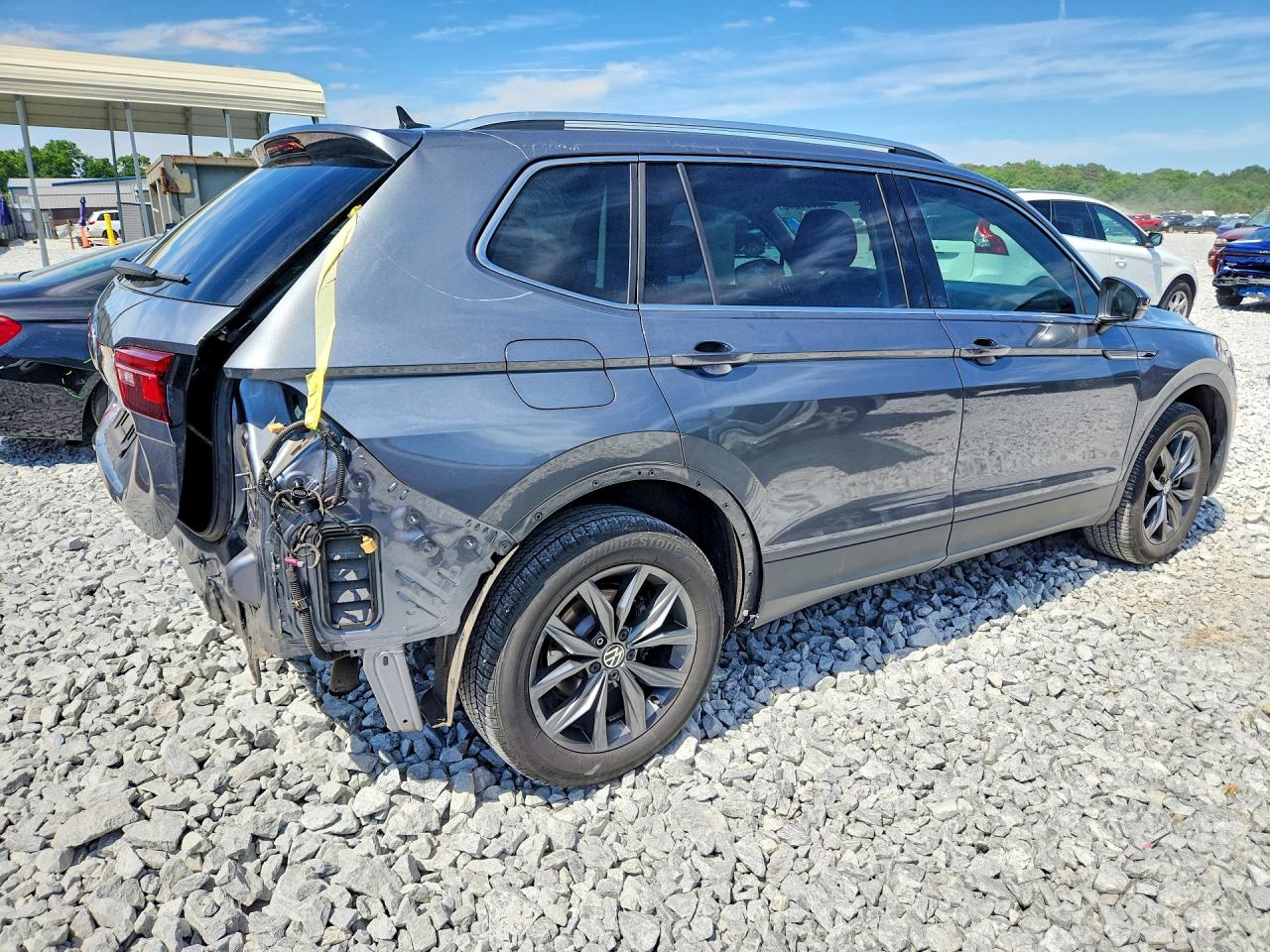 2021 VOLKSWAGEN TIGUAN