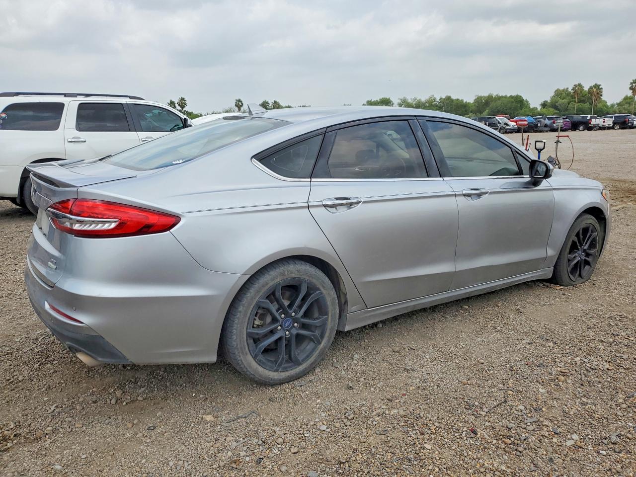 2020 FORD FUSION