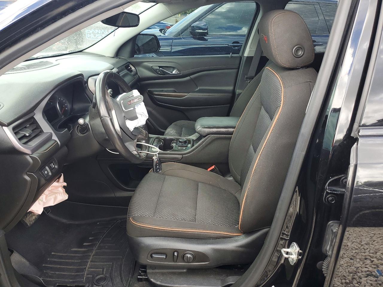2021 GMC ACADIA
