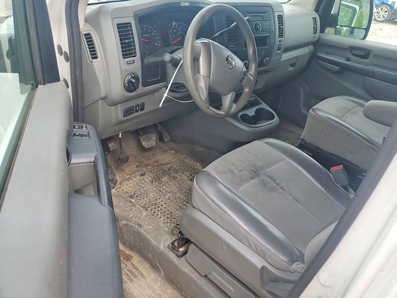 2014 NISSAN NV