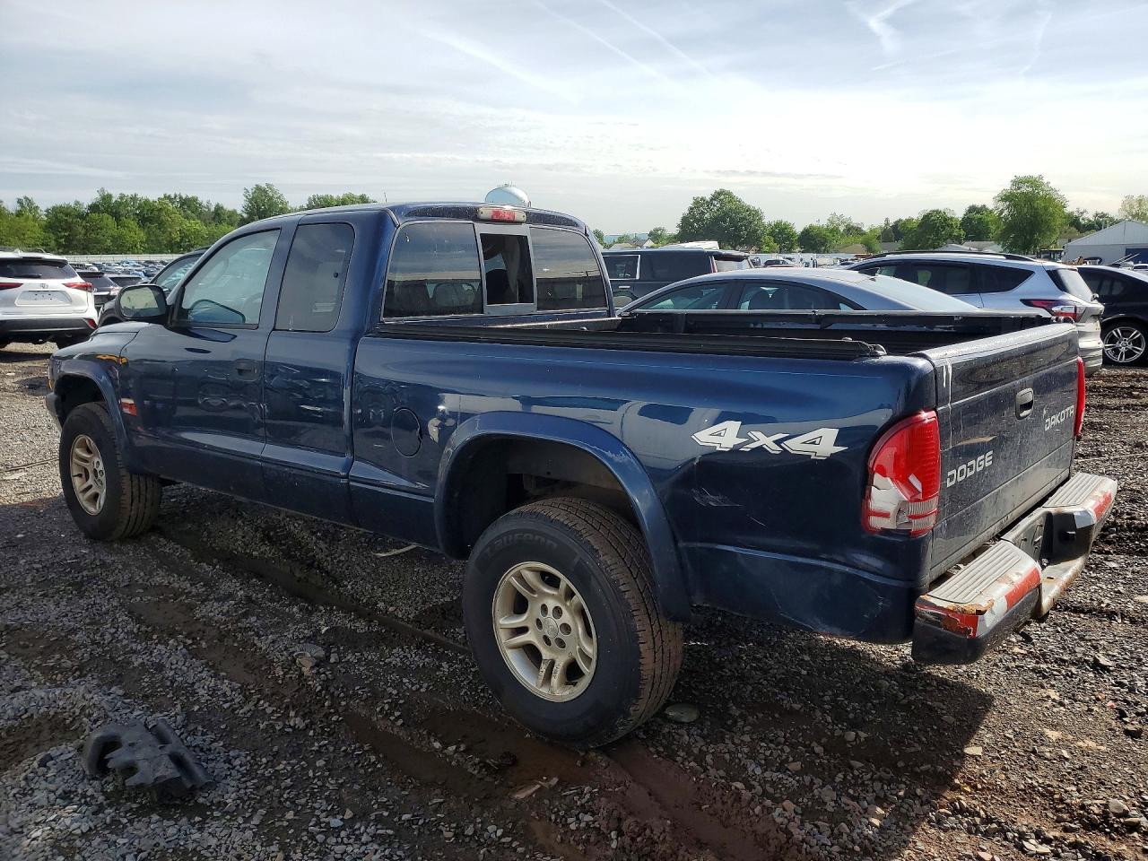 2004 DODGE DAKOTA