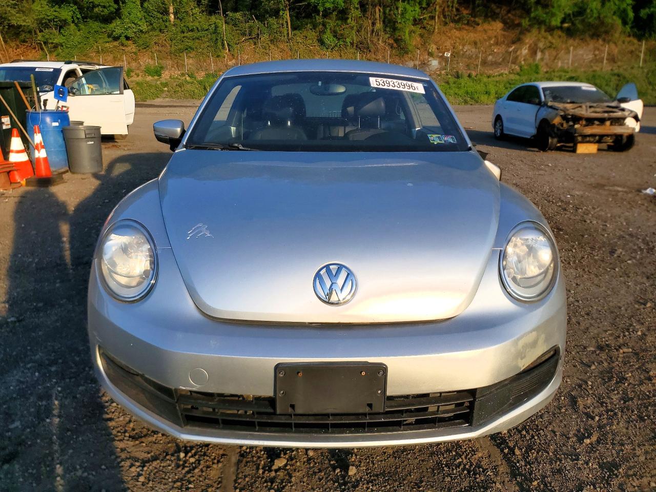 2012 VOLKSWAGEN BEETLE