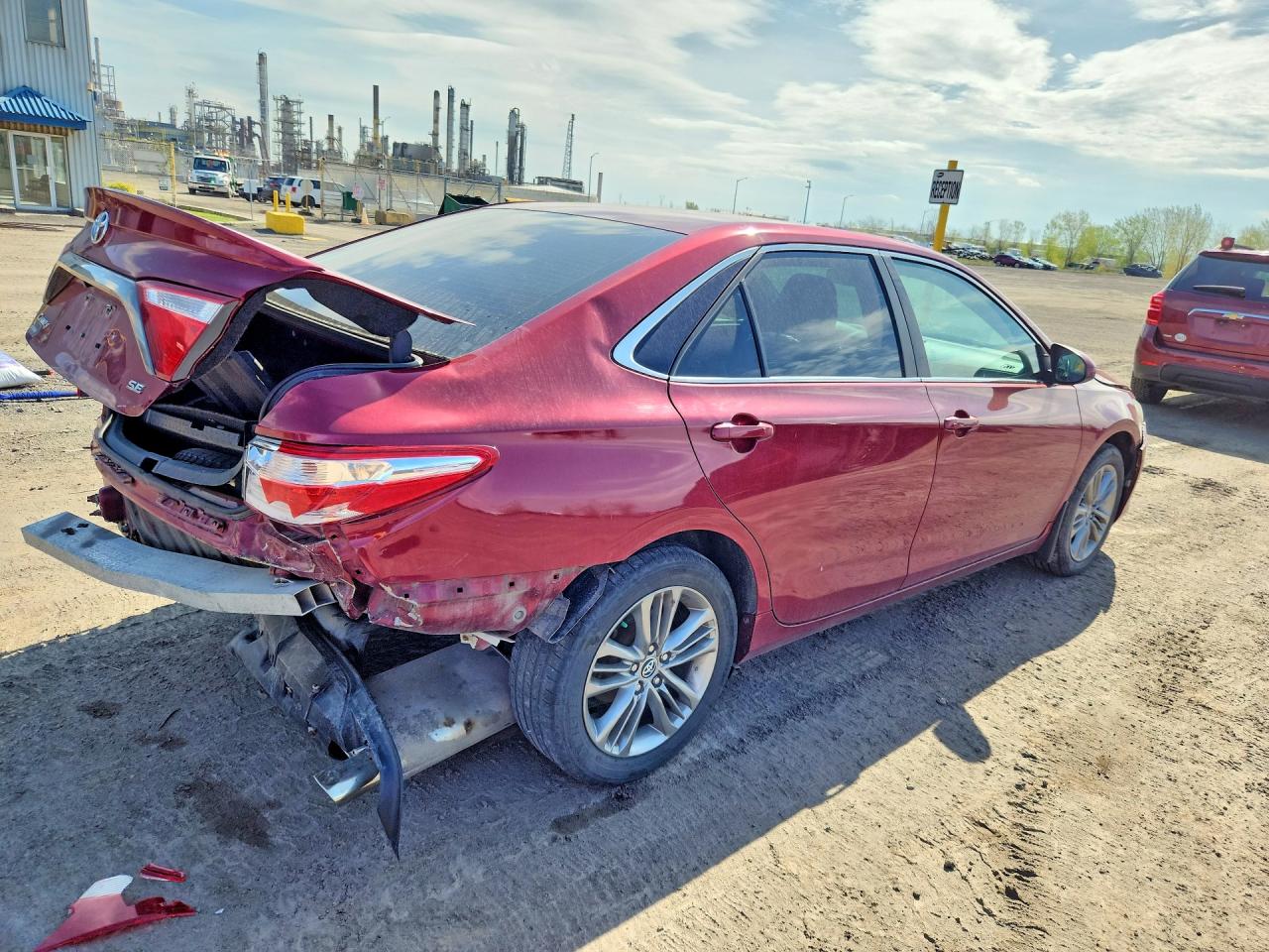 2015 TOYOTA CAMRY
