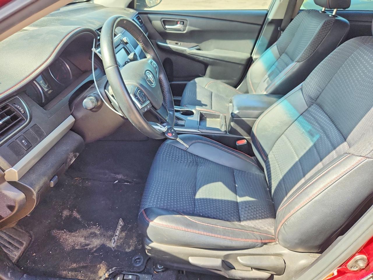 2015 TOYOTA CAMRY