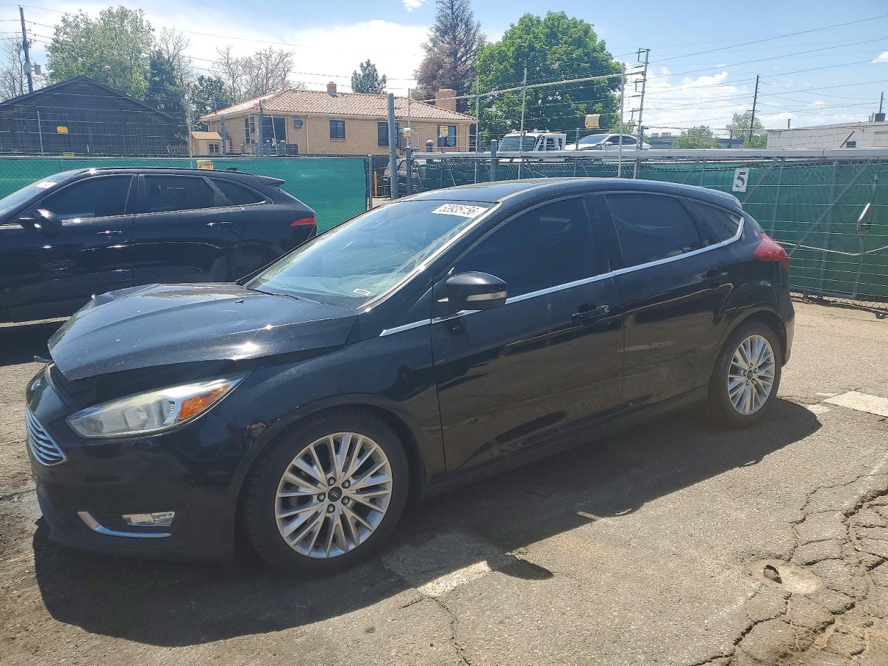 2017 FORD FOCUS