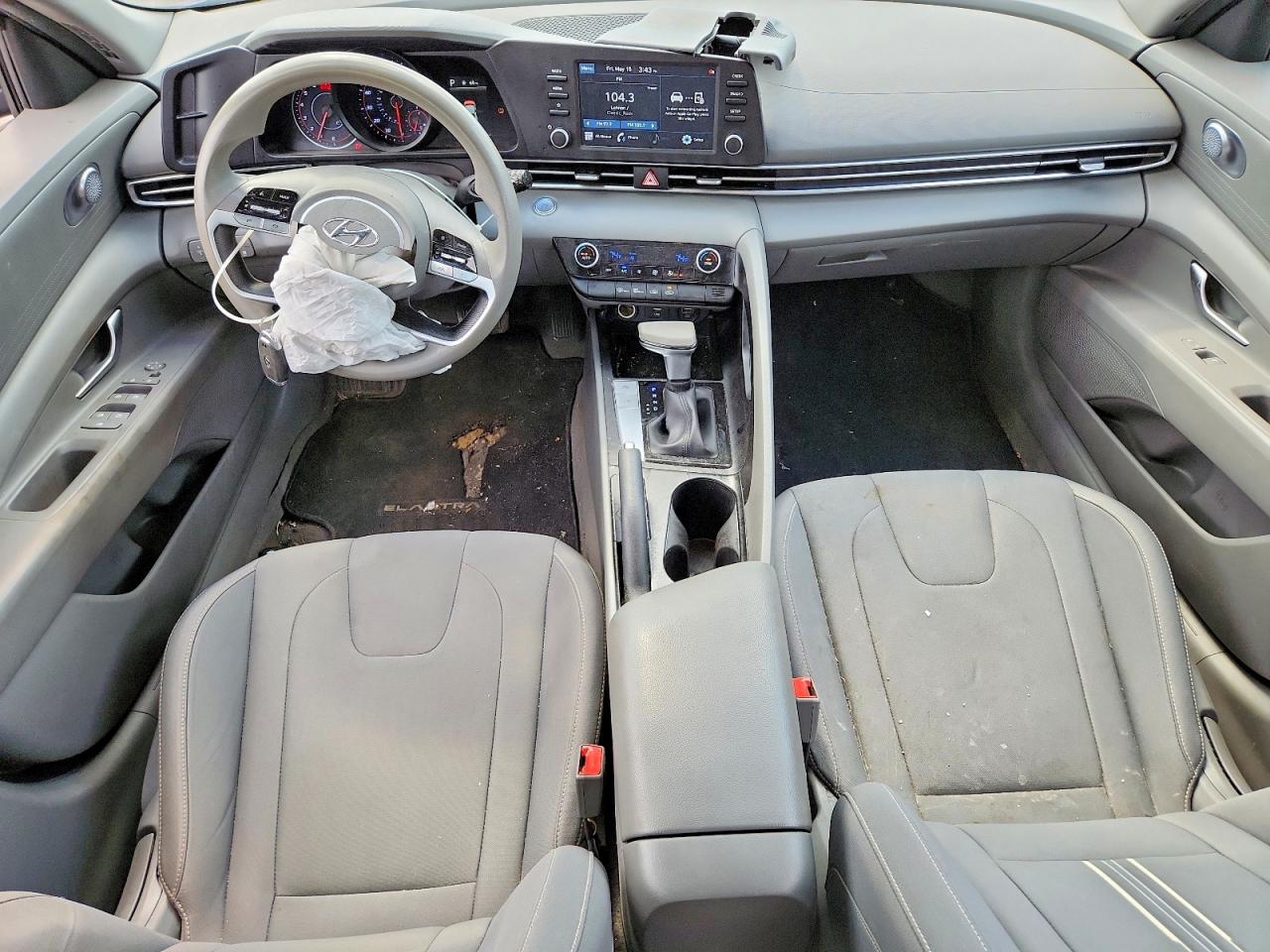 2022 HYUNDAI ELANTRA