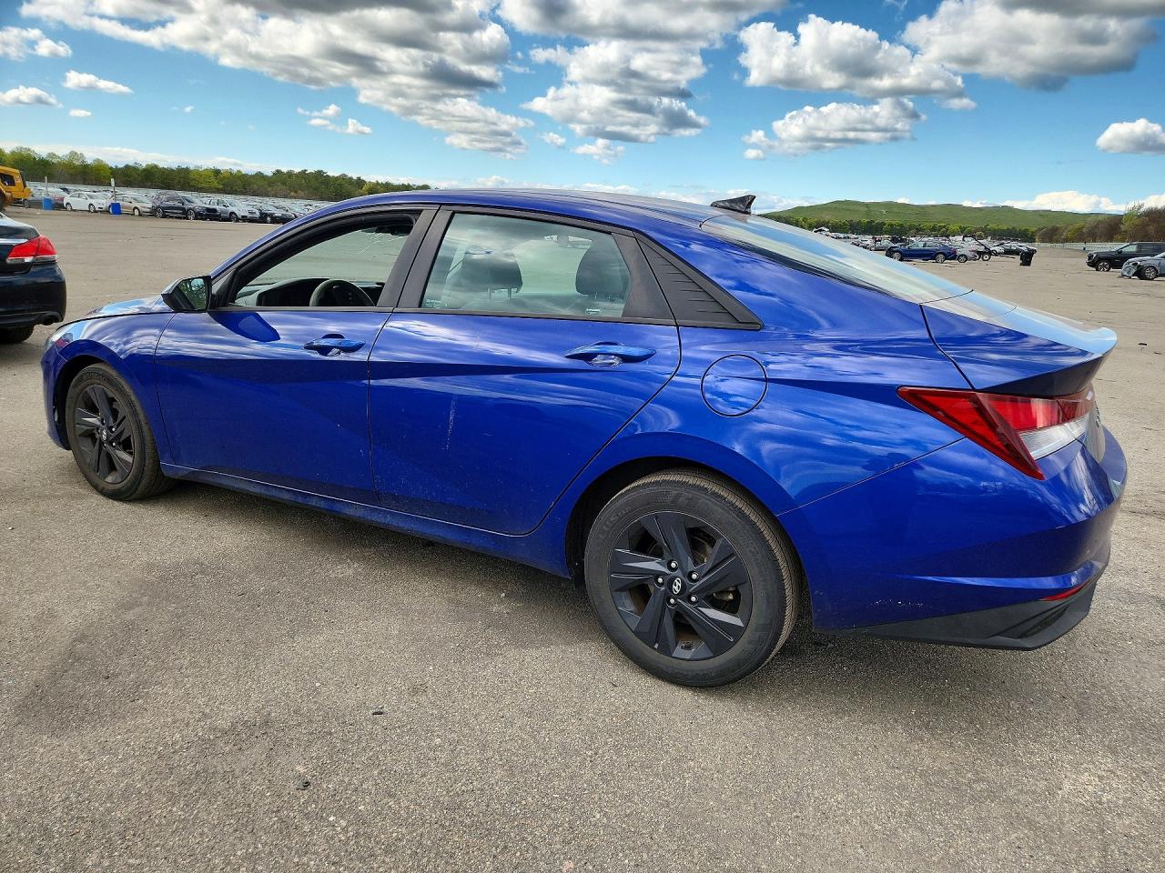 2022 HYUNDAI ELANTRA