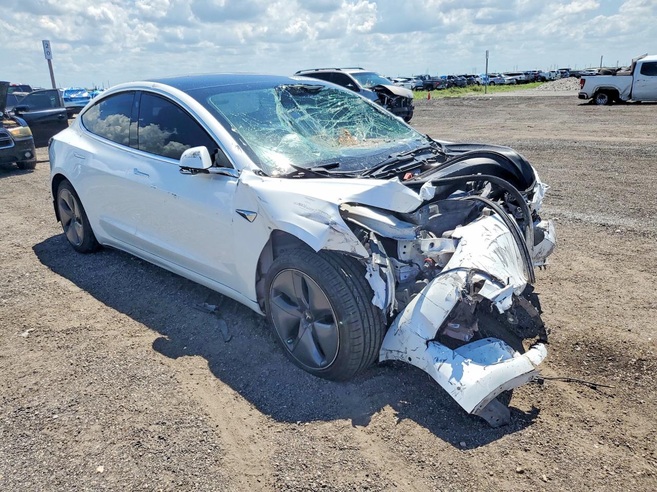 2019 TESLA MODEL 3