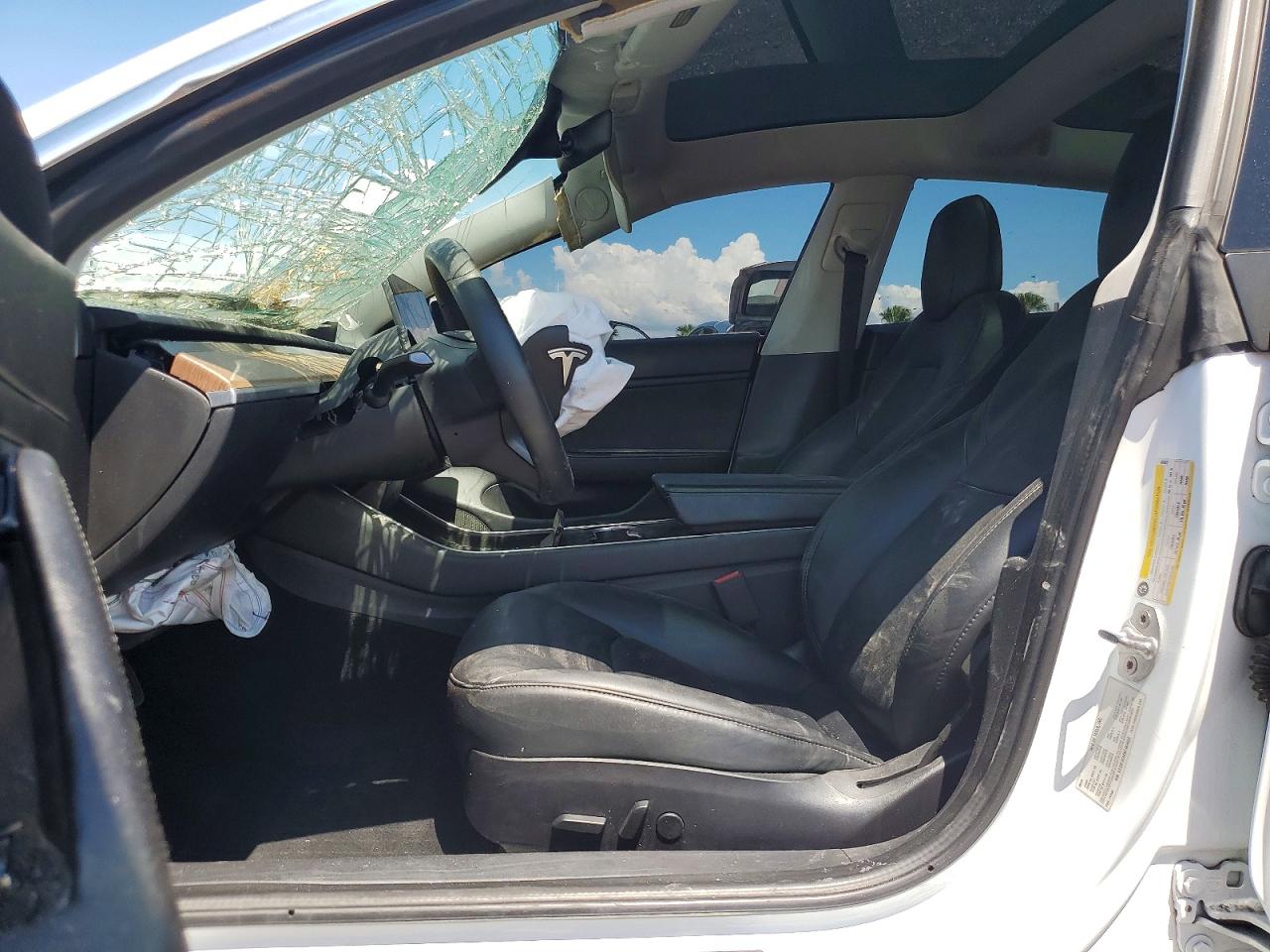 2019 TESLA MODEL 3