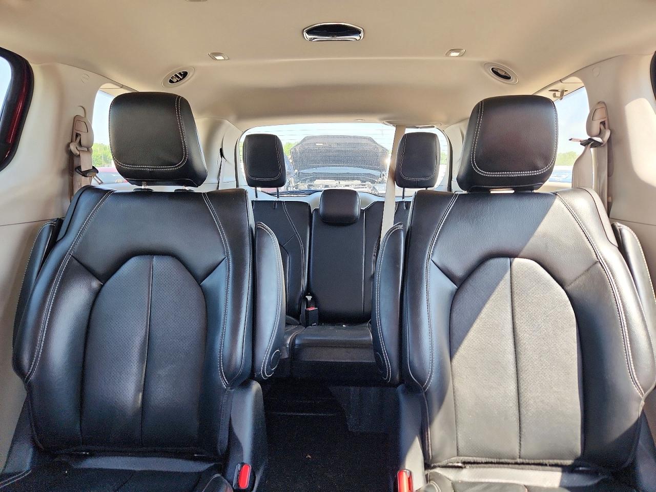 2022 CHRYSLER PACIFICA