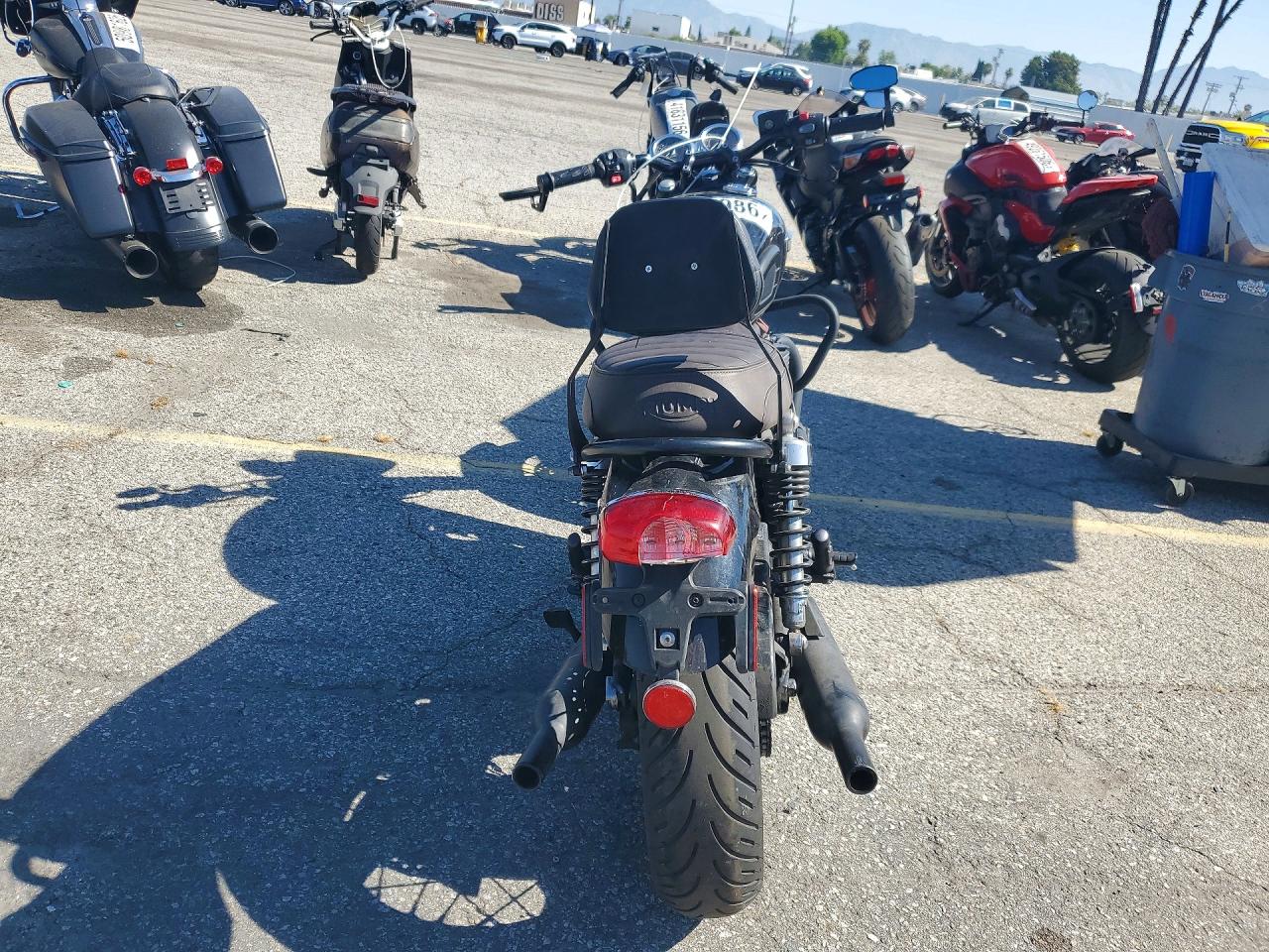 2017 TRIUMPH MOTORCYCLE BONNEVILLE