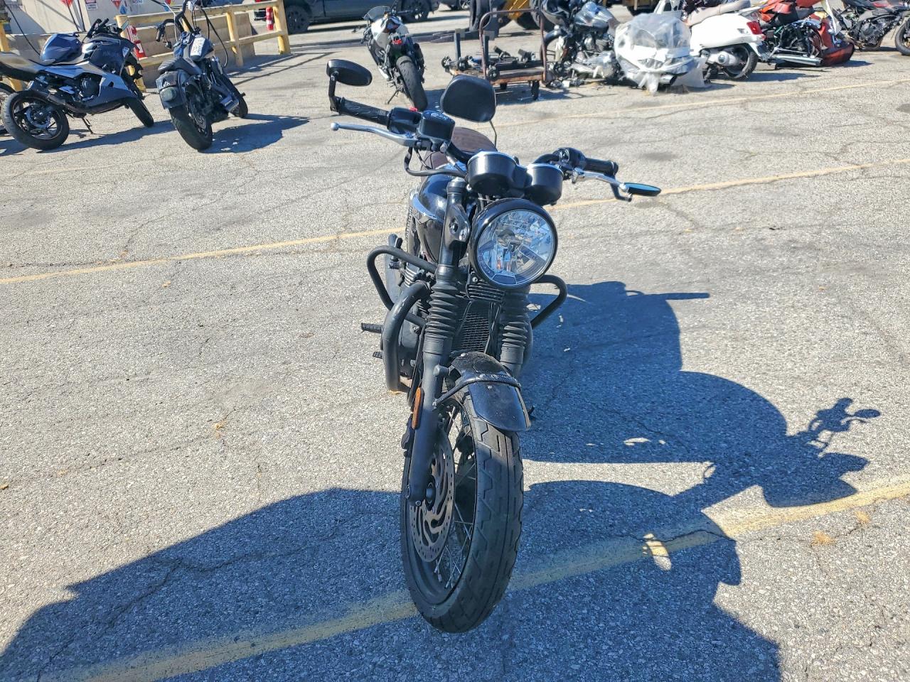 2017 TRIUMPH MOTORCYCLE BONNEVILLE