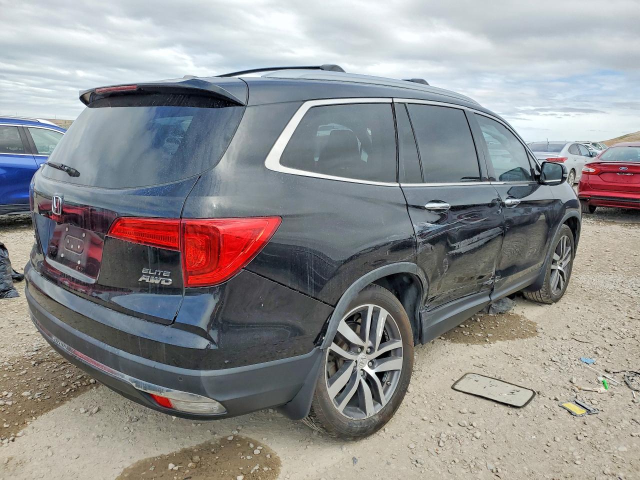 2017 HONDA PILOT