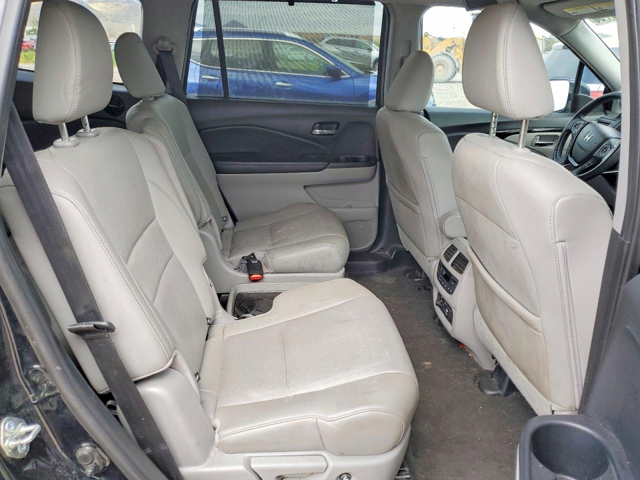 2017 HONDA PILOT