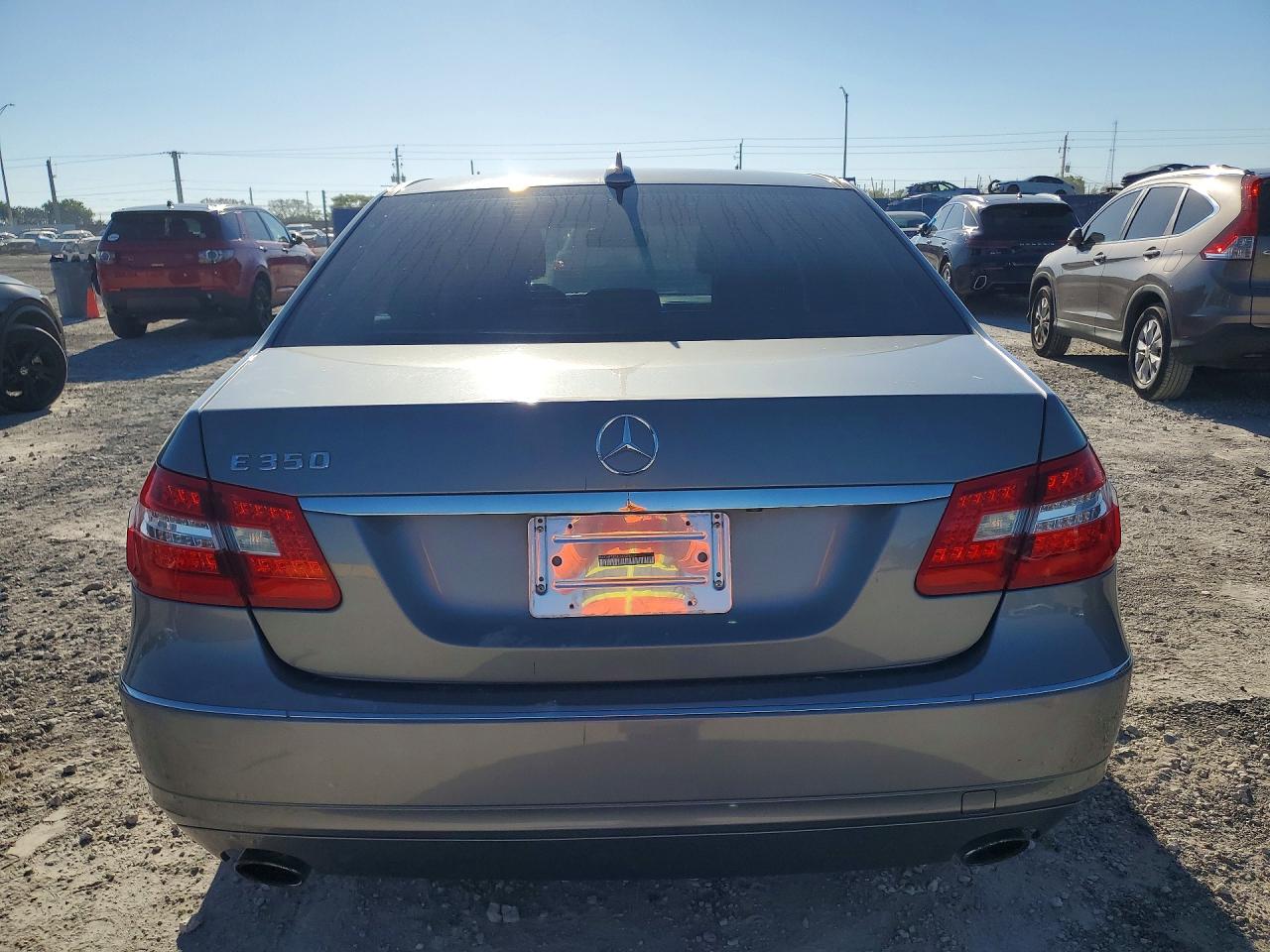 2013 MERCEDES-BENZ E-CLASS