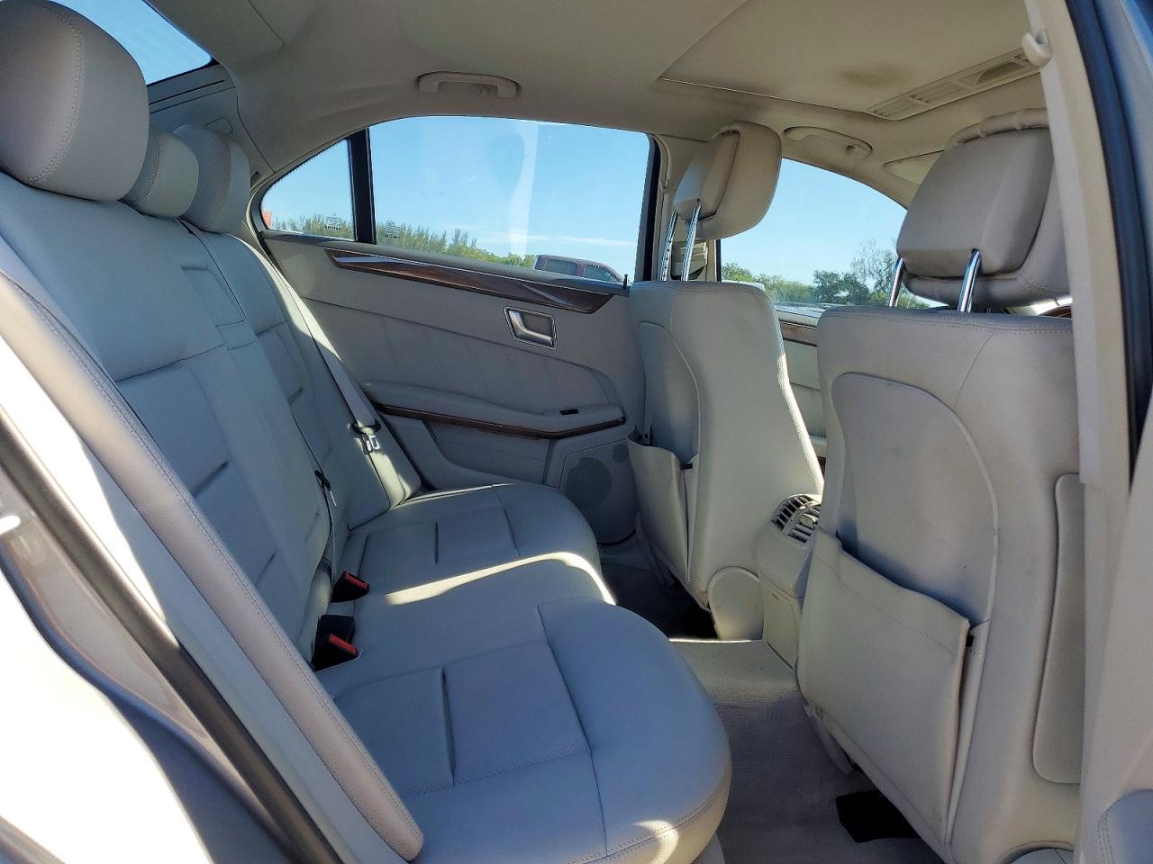 2013 MERCEDES-BENZ E-CLASS