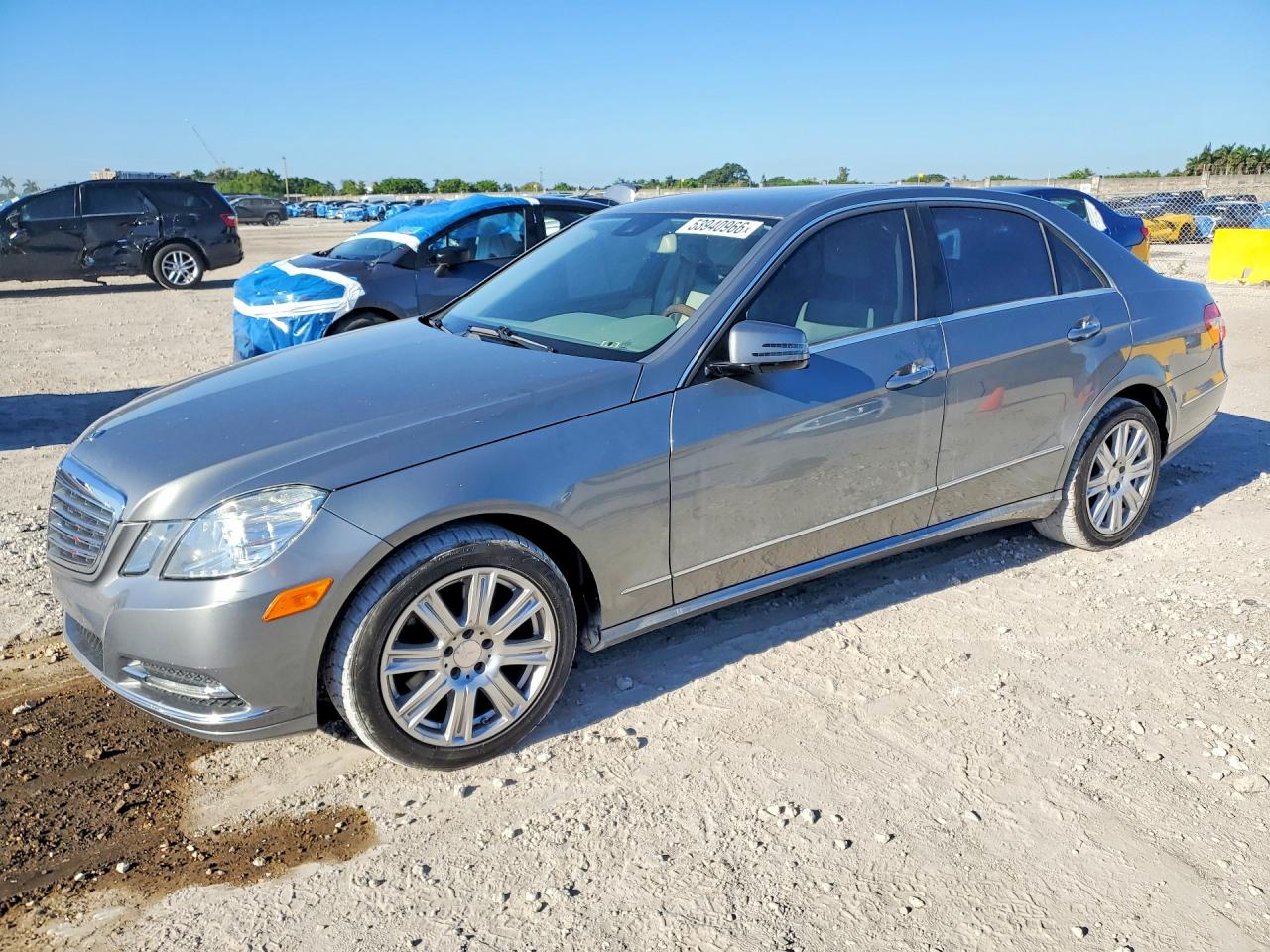 2013 MERCEDES-BENZ E-CLASS
