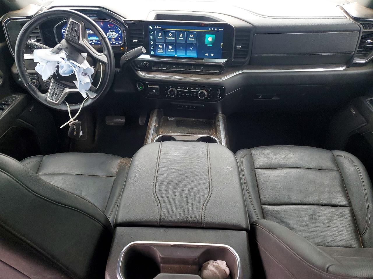 2024 CHEVROLET SILVERADO