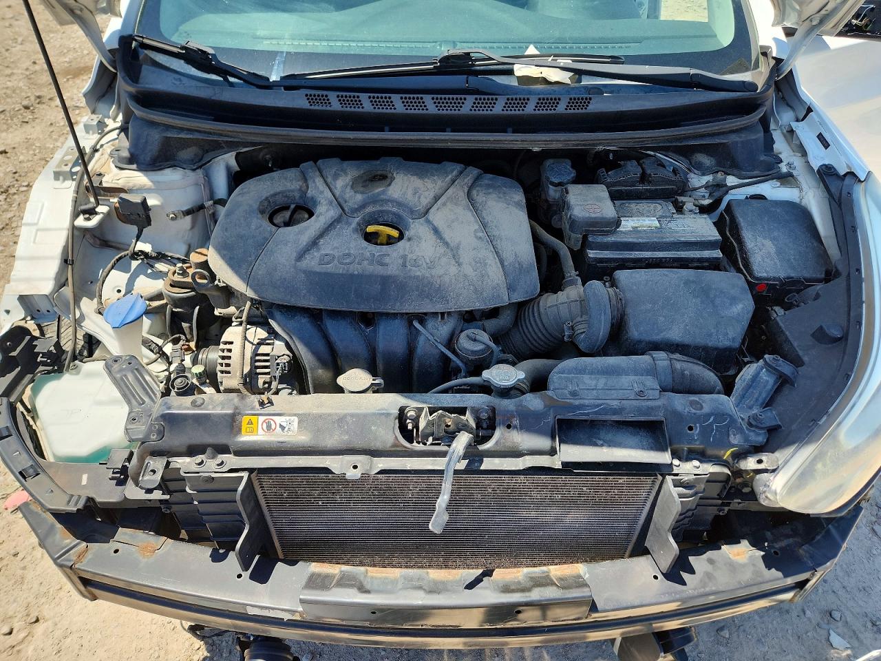 2016 HYUNDAI ELANTRA