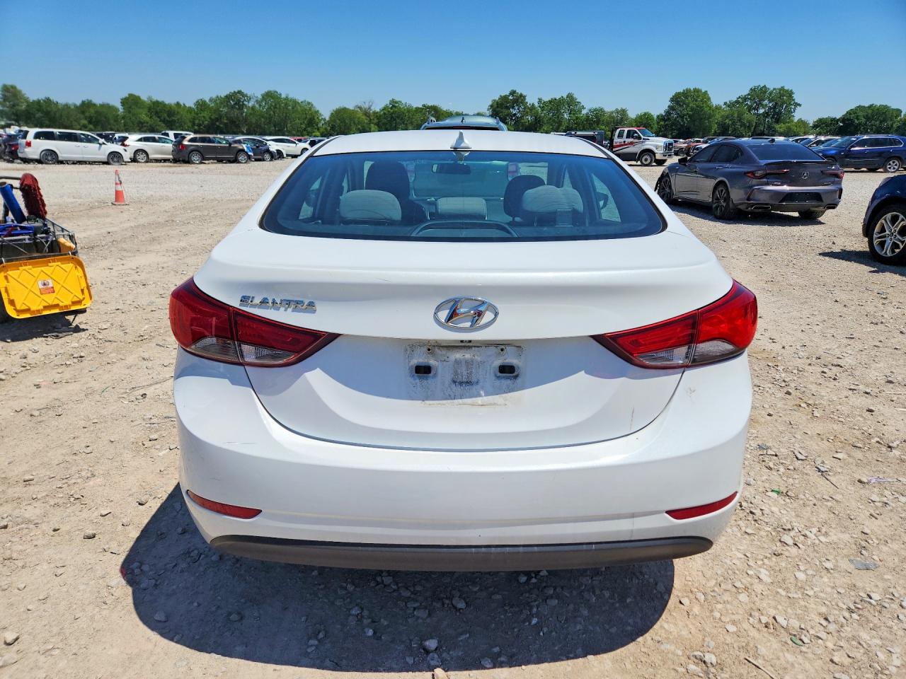 2016 HYUNDAI ELANTRA