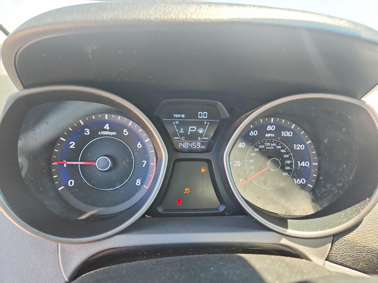 2016 HYUNDAI ELANTRA