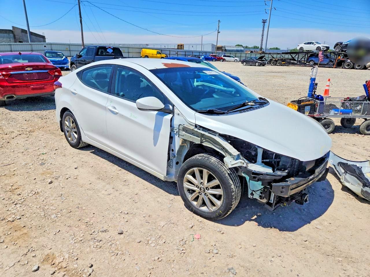 2016 HYUNDAI ELANTRA