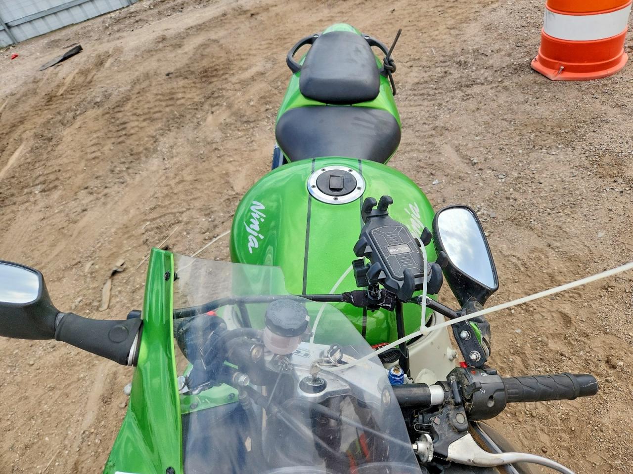 2000 KAWASAKI NINJA 900