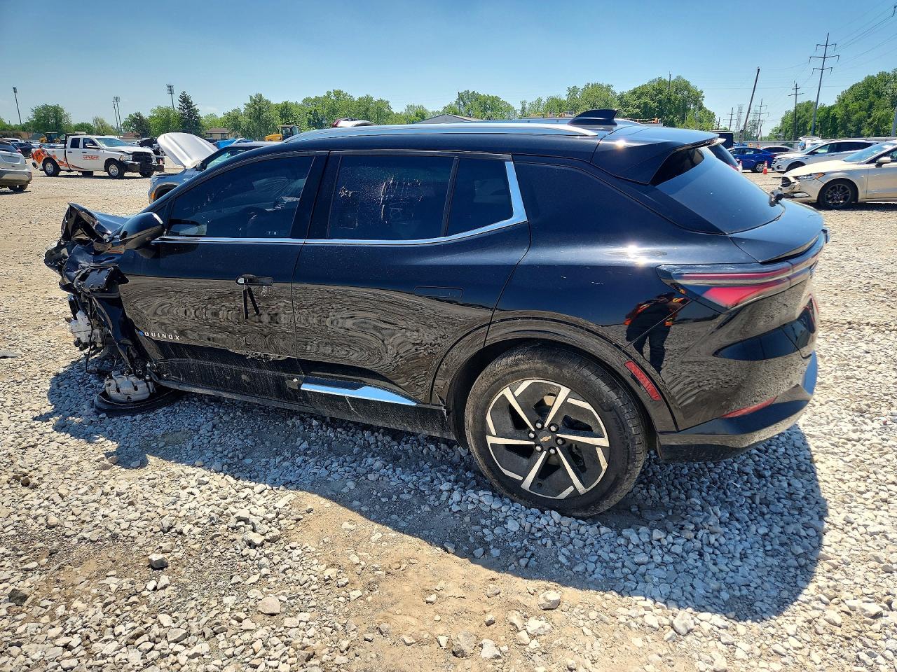 2025 CHEVROLET EQUINOX