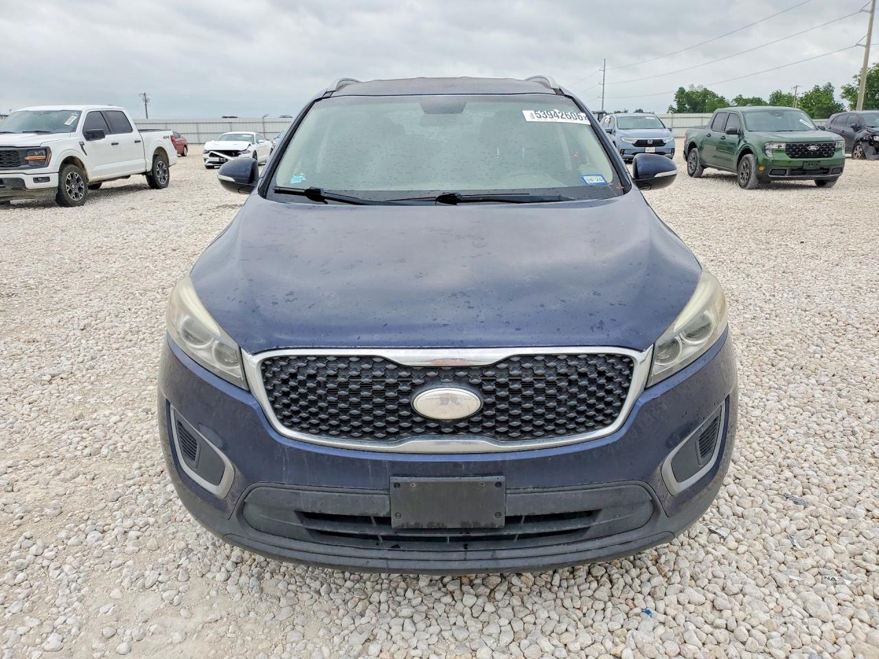 2016 KIA SORENTO