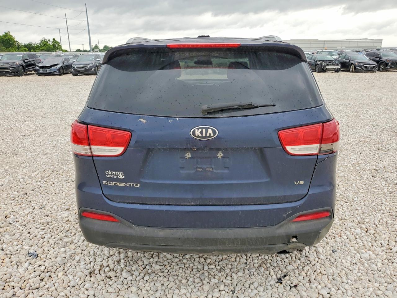 2016 KIA SORENTO