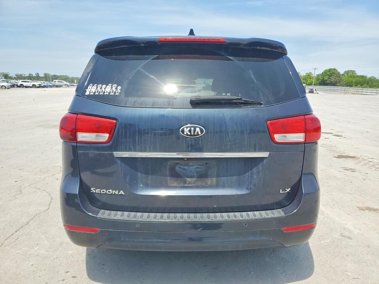 2016 KIA SEDONA