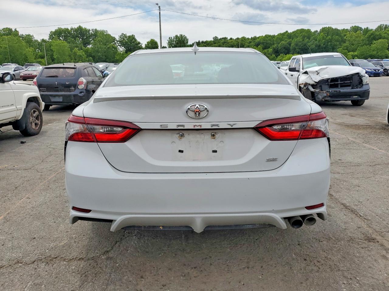 2024 TOYOTA CAMRY
