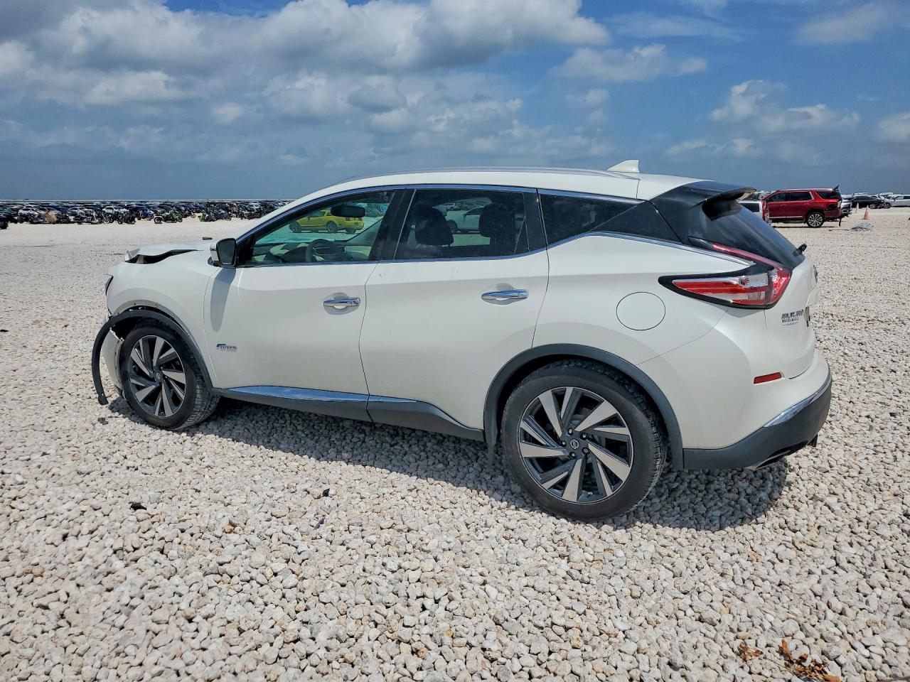 2016 NISSAN MURANO