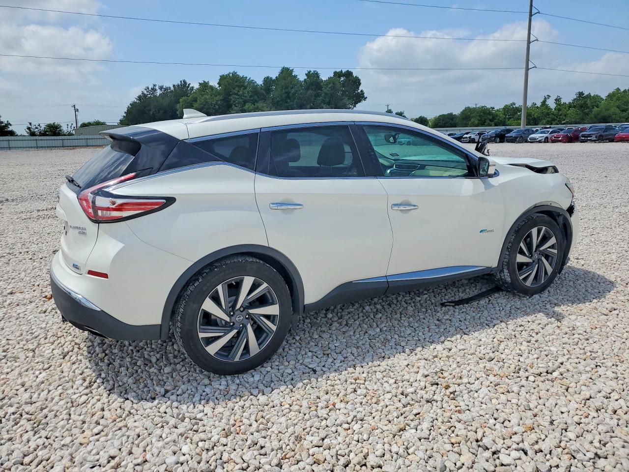 2016 NISSAN MURANO